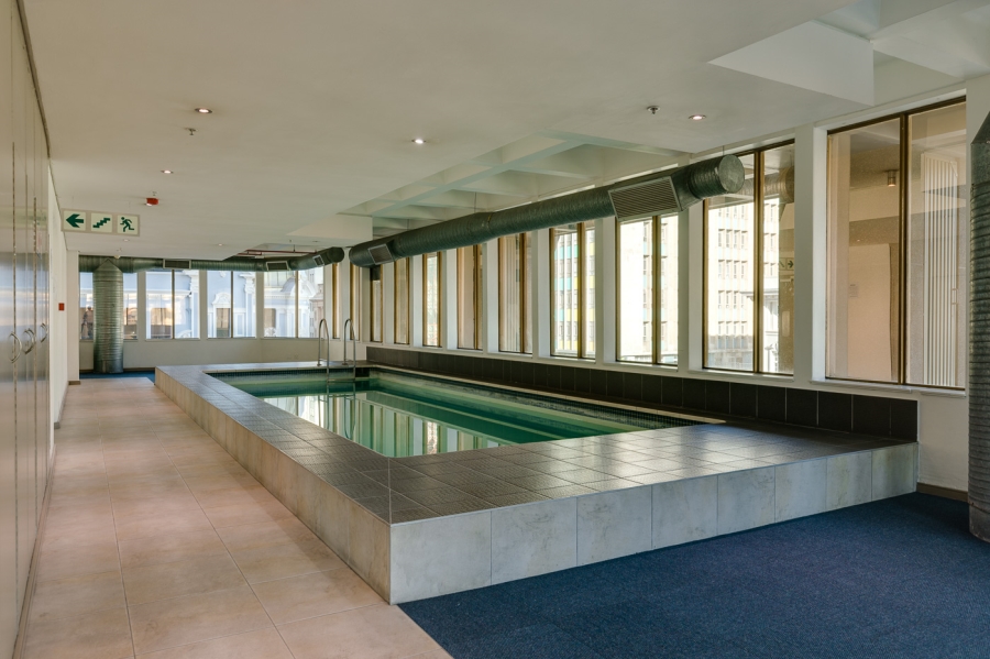 1 Bedroom Property for Sale in Cape Town City Centre Western Cape